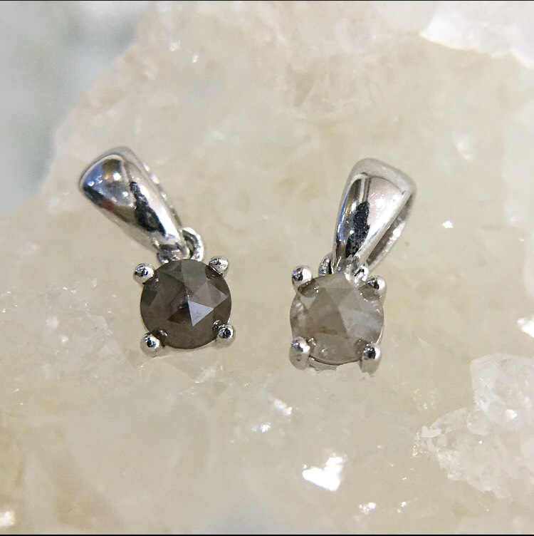 SVダイヤモンド Pｔ✧ペンダント 017のパワーストーン