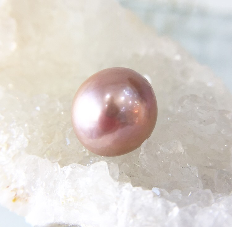 【鑑別済み】ピンク淡水真珠（セミラウンド）粒販売 001のパワーストーン