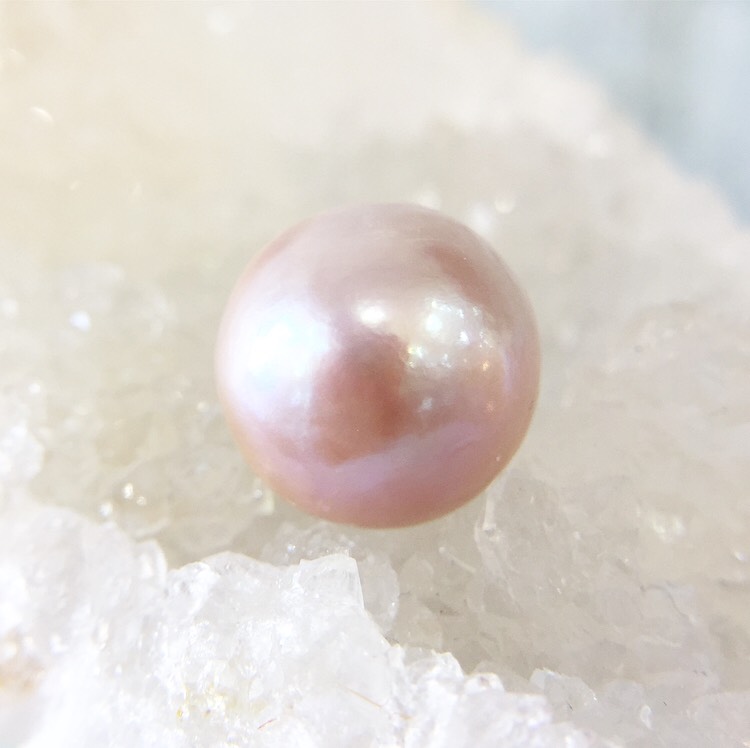 【鑑別済み】ピンク淡水真珠（セミラウンド）粒販売 002のパワーストーン