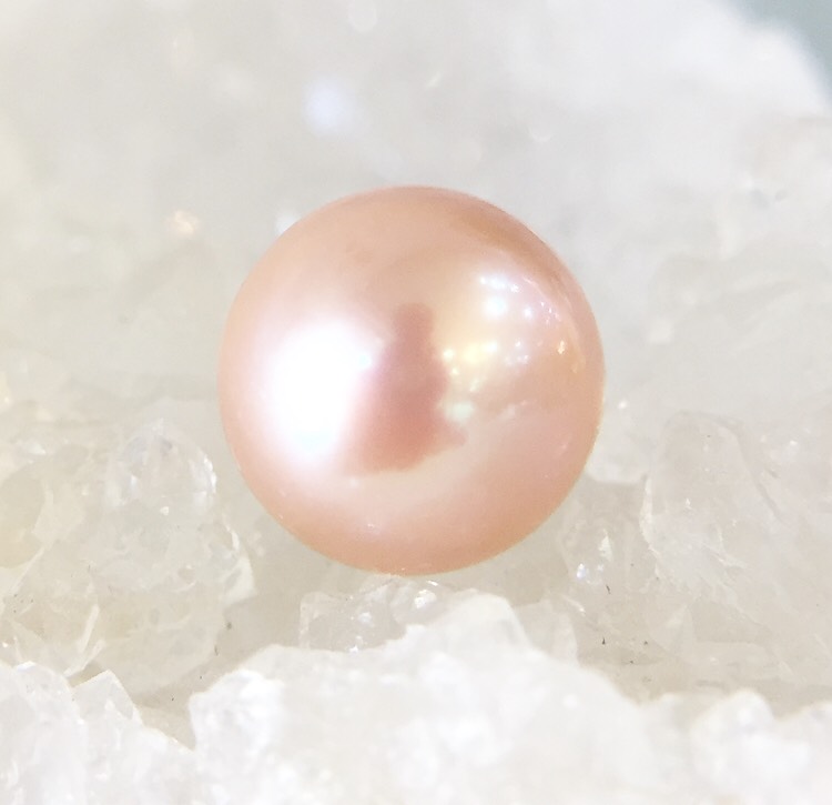 【鑑別済み】ピンク淡水真珠（セミラウンド）粒販売 028のパワーストーン