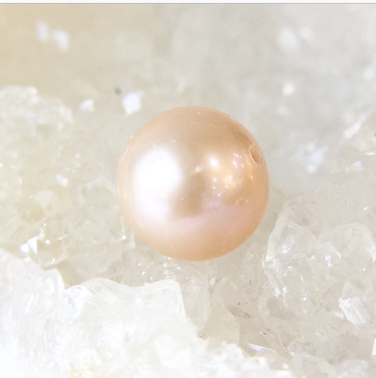 【鑑別済み】ピンク淡水真珠（セミラウンド）粒販売 040のパワーストーン